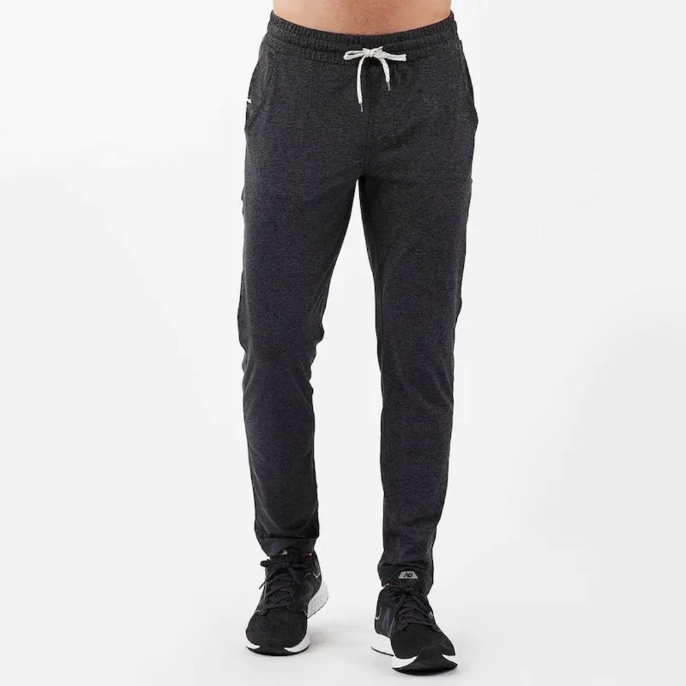 Vuori mens ponto performance pants in charcoal gray!
